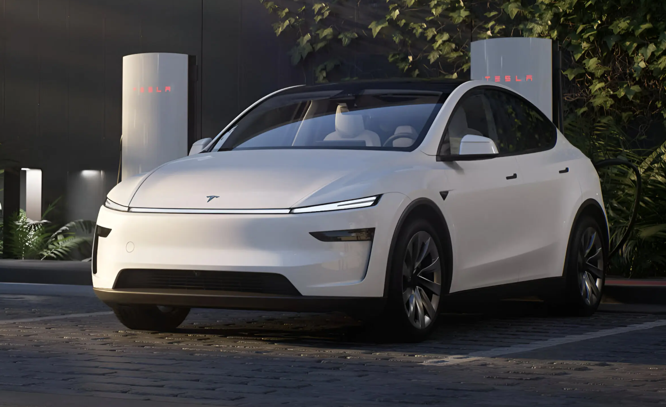 2025 Tesla Model Y Juniper